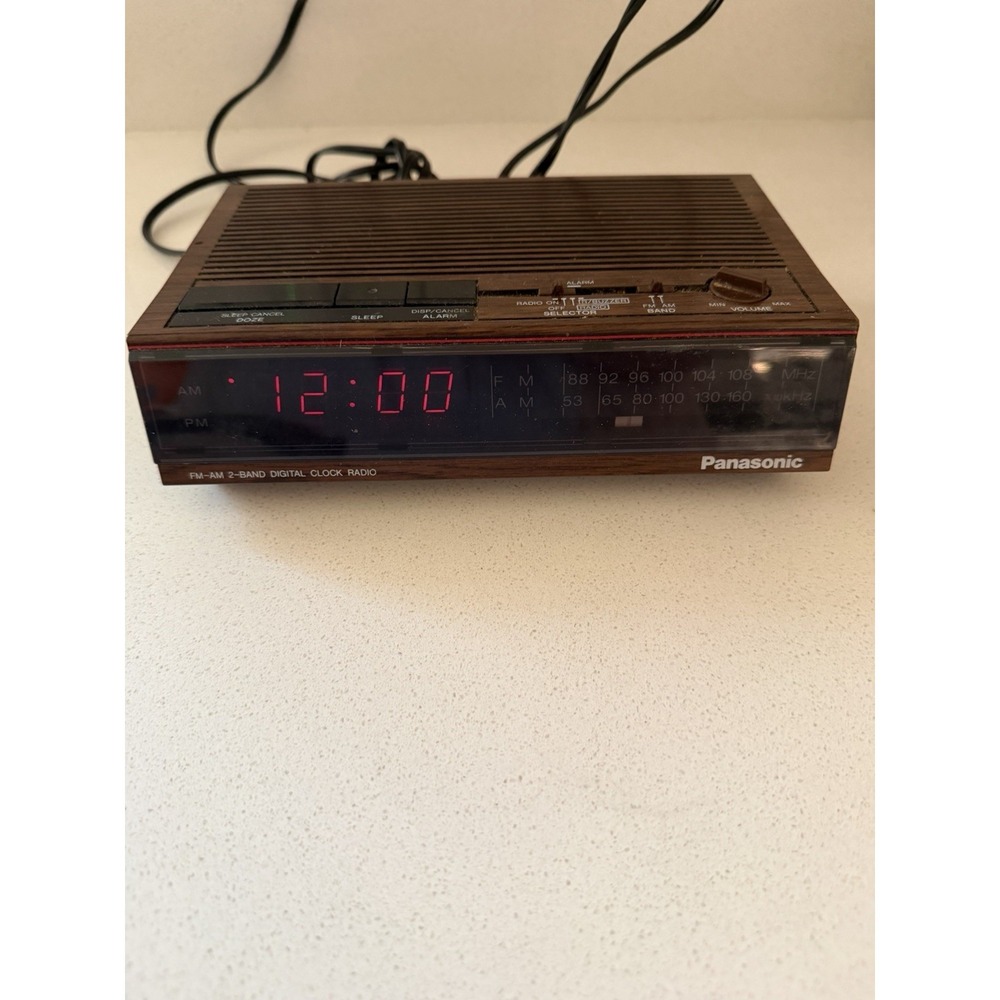 Tested Vintage Panasonic Alarm Clock AM/FM Wood Grain Radio RC-6060
